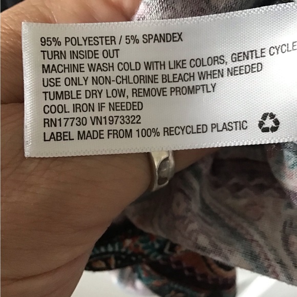 Womens Exhilaration Off the shoulder top - Picture 4 of 4